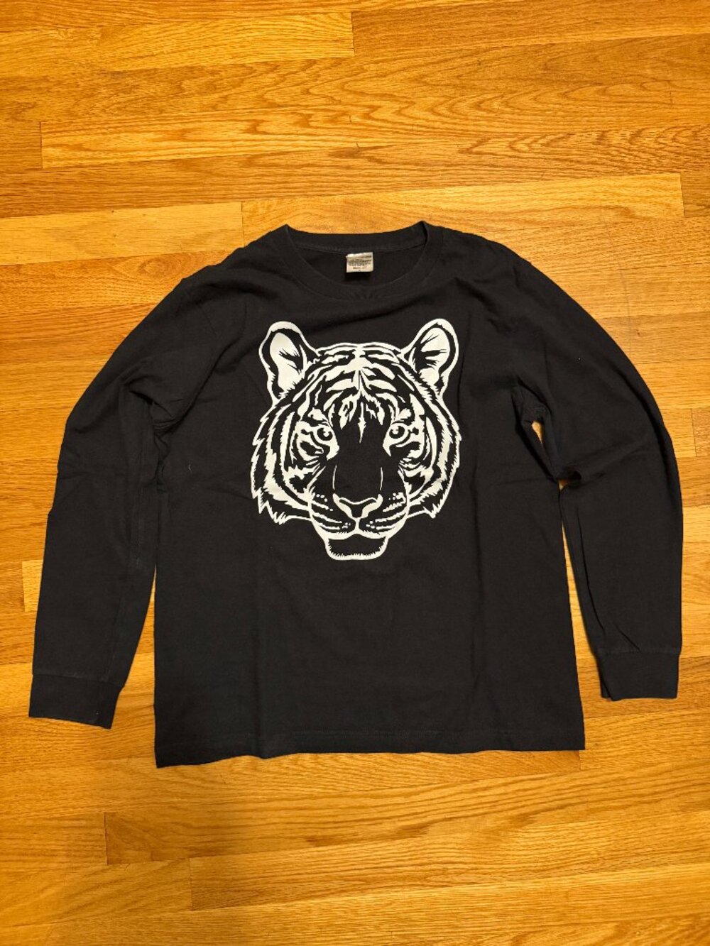 Rave on Trend Tiger Tee